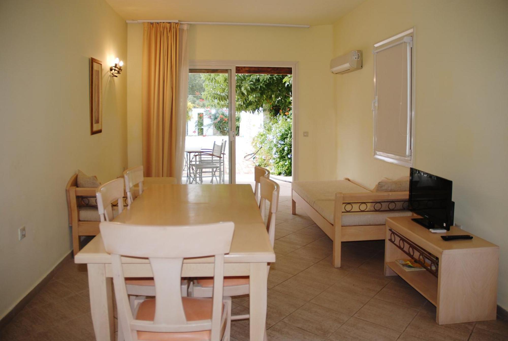 Almiros Apartments Agios Nikolaos  Exterior photo